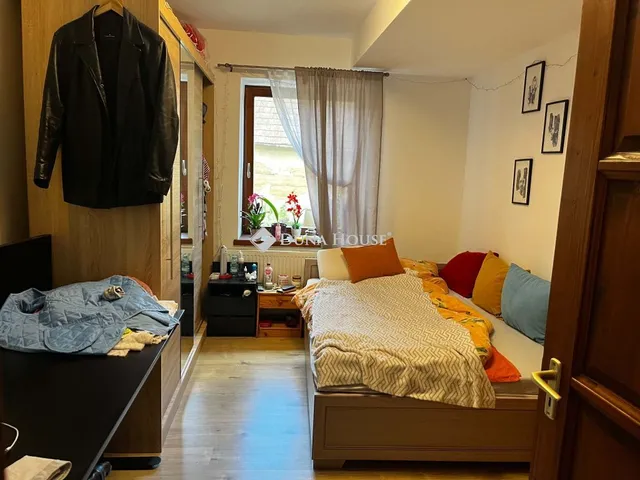 Eladó ház Gyanógeregye 146 nm