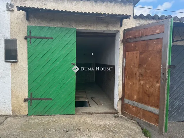 Eladó garázs Nagykanizsa 16 nm
