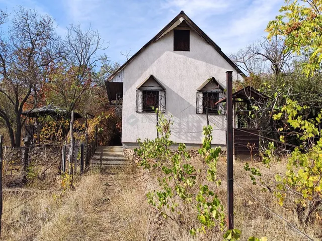 Eladó ház Pákozd 20 nm