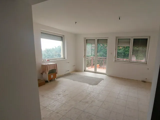 Eladó lakás Pécs, Mecsekoldal, Szőlő utca 106 nm
