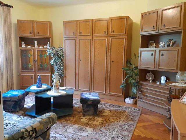 Eladó lakás Pécs, Meszes 51 nm