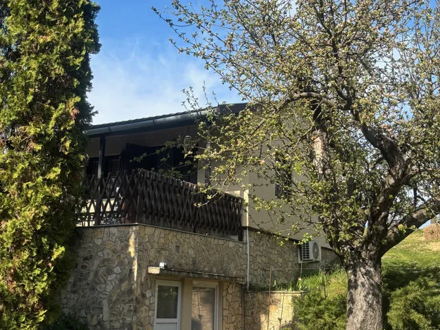 Eladó üdülő és hétvégi ház Esztergom 40 nm