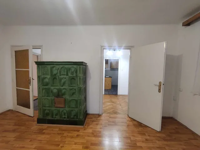 Eladó lakás Esztergom, Aranyhegy 57 nm