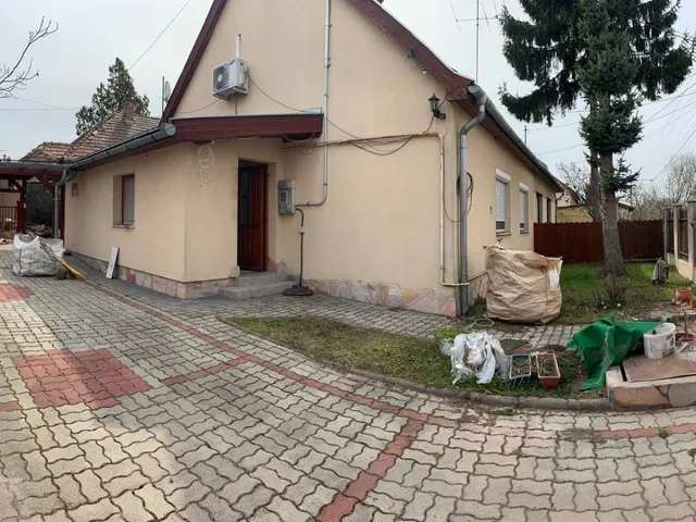 Eladó ház Esztergom, Szentgyörgymező 110 nm