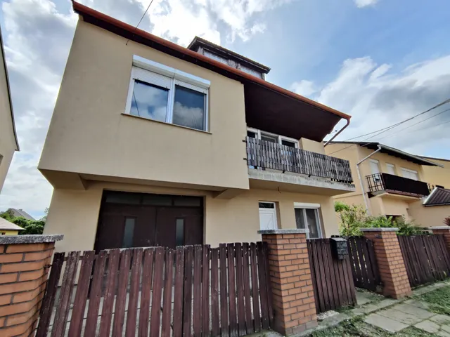 Eladó ház Tát 148 nm