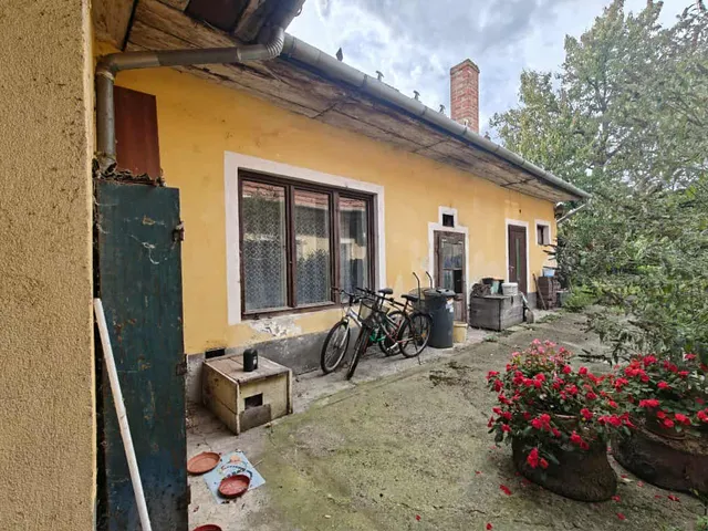 Eladó ház Esztergom 75 nm