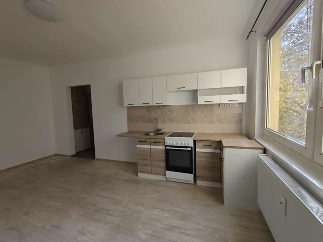 Kiadó lakás Esztergom 49 nm