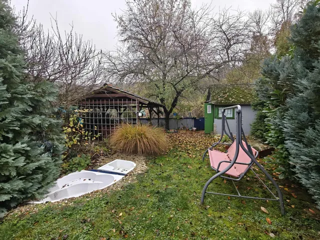 Eladó üdülő és hétvégi ház Nyergesújfalu 10 nm