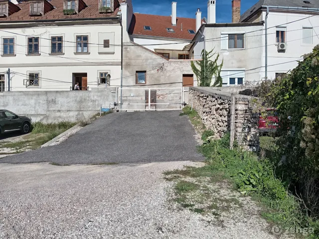 Eladó telek Veszprém, Ófalu 553 nm