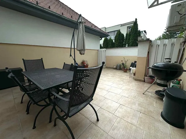 Eladó ház Budapest II. kerület 172 nm