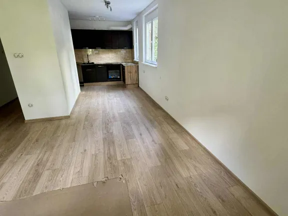 Eladó lakás Budapest II. kerület, Berkenye utca 49 nm