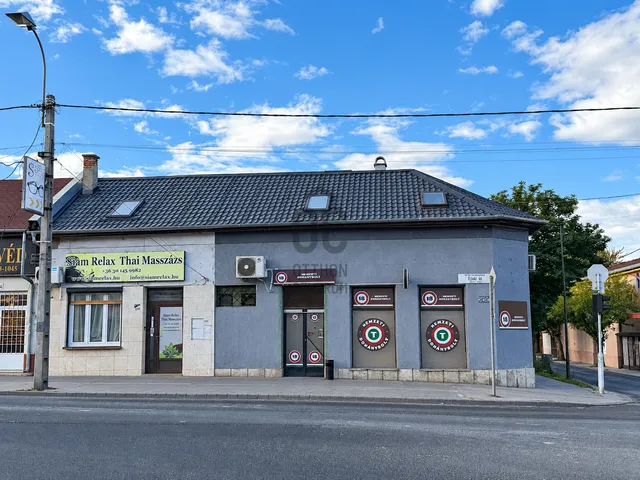 Eladó kereskedelmi és ipari ingatlan Budapest XVIII. kerület, Bókaytelep 818 nm