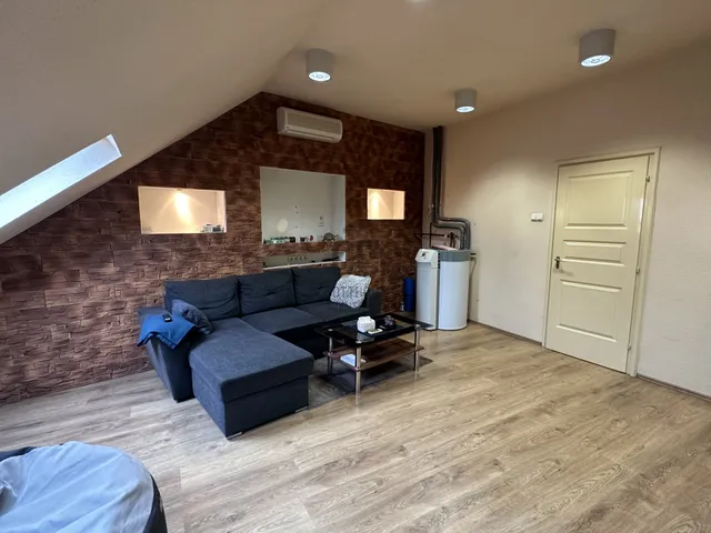 Eladó lakás Budapest XX. kerület, Pesterzsébet 172 nm