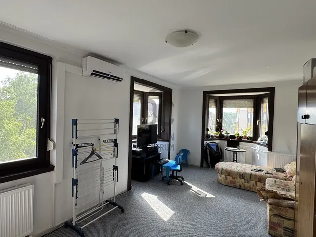 Eladó lakás Budapest XVIII. kerület, Gloriett-telep 74 nm