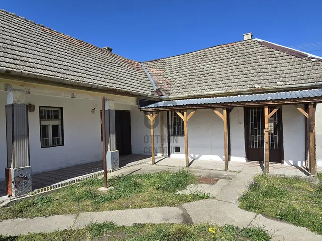 Eladó ház Kakucs 120 nm