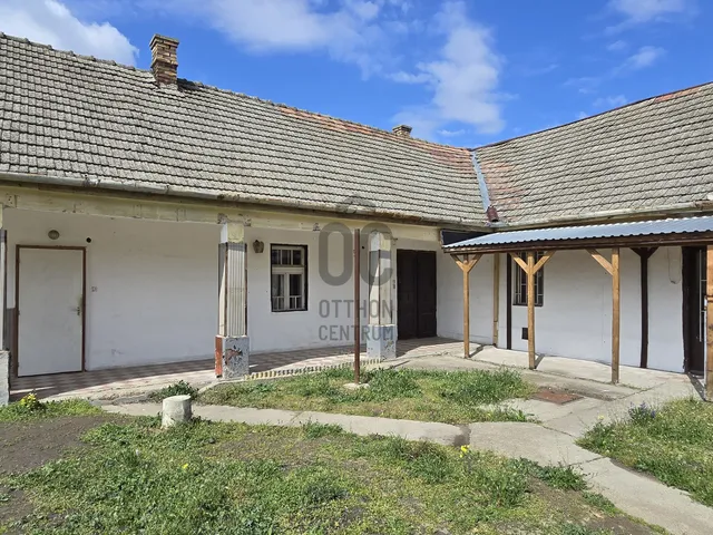 Eladó ház Kakucs 120 nm