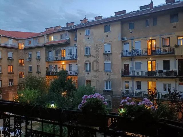 Eladó lakás Budapest VIII. kerület, Fiumei út 92 nm