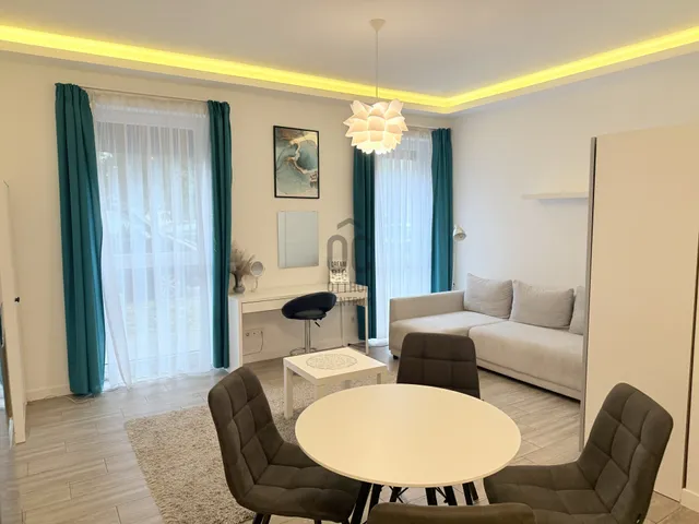 Eladó lakás Budapest X. kerület, Ligettelek 33 nm