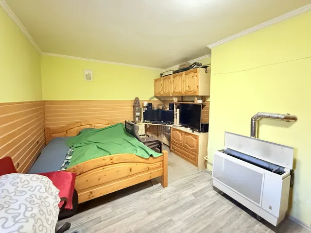 Eladó lakás Budapest XI. kerület, Albertfalva, Sárbogárdi út 32 nm