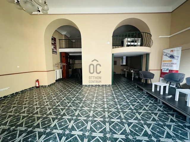 Eladó kereskedelmi és ipari ingatlan Budapest VII. kerület, Külső-Erzsébetváros 143 nm