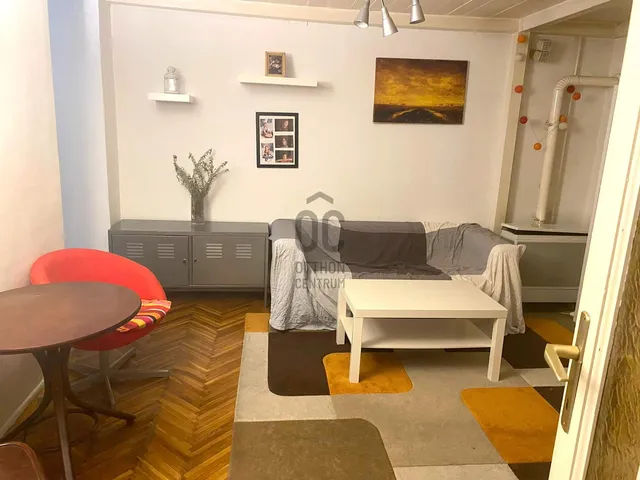 Eladó lakás Budapest IX. kerület, Belső Ferencváros, Üllői út 25 nm