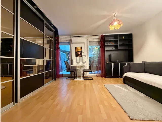 Eladó lakás Budapest VIII. kerület, Ciprus utca 29 nm