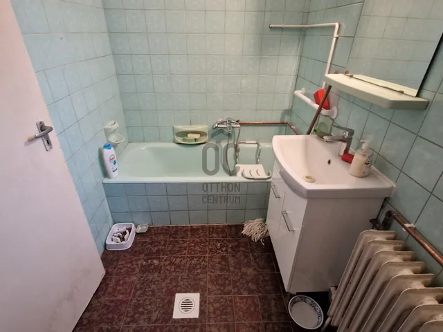 Eladó ház Budapest XVIII. kerület, Újpéteritelep 73 nm