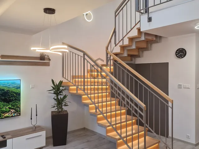 Kiadó lakás Budapest IX. kerület, Középső Ferencváros, Drégely utca 72 nm