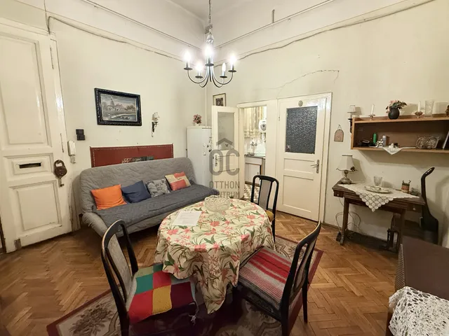 Eladó lakás Budapest VIII. kerület, Palotanegyed, Rákóczi út 52 nm