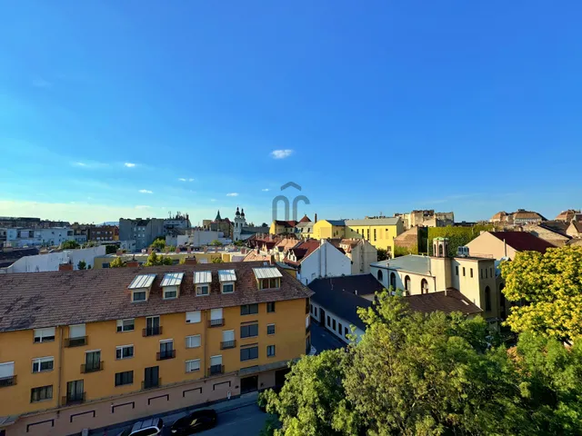 Eladó lakás Budapest VIII. kerület, Corvin negyed 66 nm