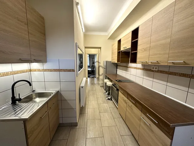 Eladó lakás Budapest VIII. kerület, Dankó utca 35 nm