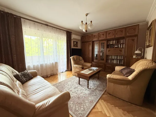 Kiadó lakás Budapest XII. kerület, Németvölgy 51 nm