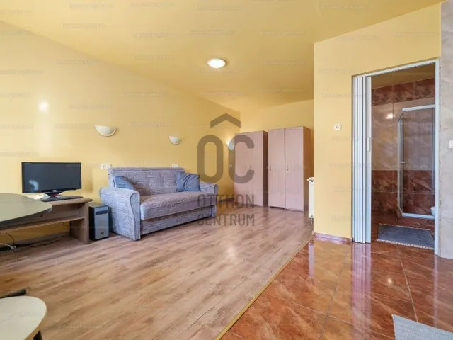 Eladó ház Budapest XV. kerület, Rákospalota 180 nm