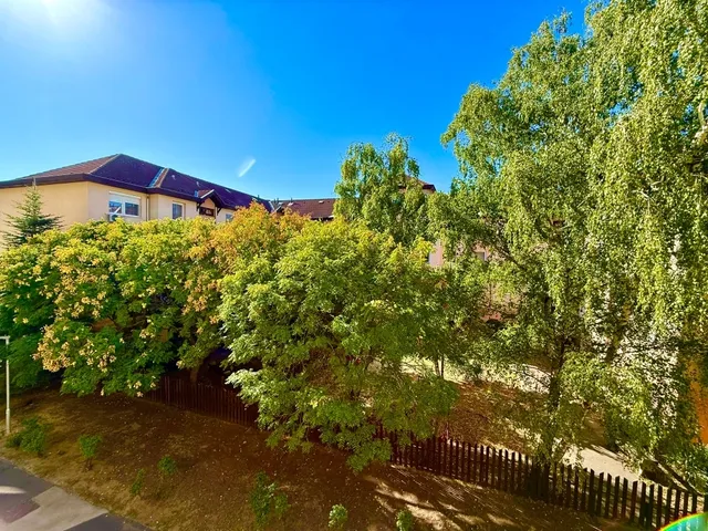 Eladó lakás Budapest XVIII. kerület, Gloriett-telep 66 nm