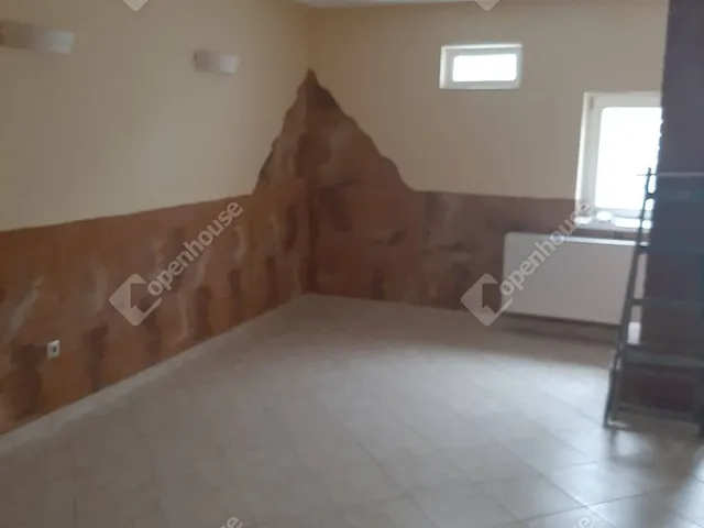Eladó ház Böhönye 278 nm
