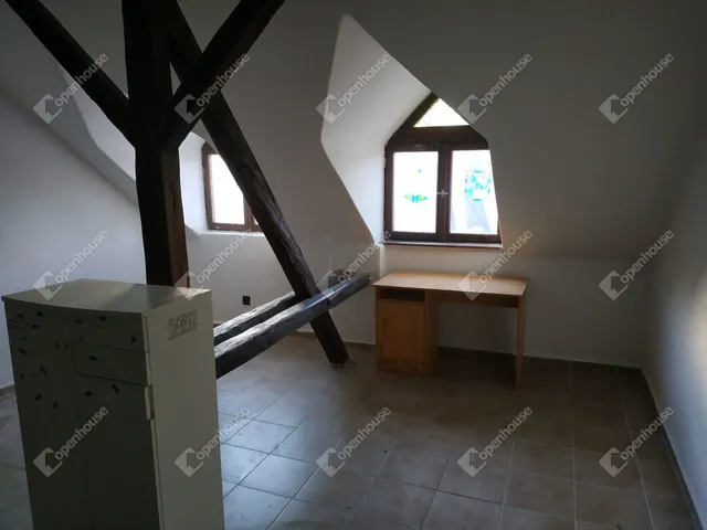 Eladó ház Kaposvár 161 nm