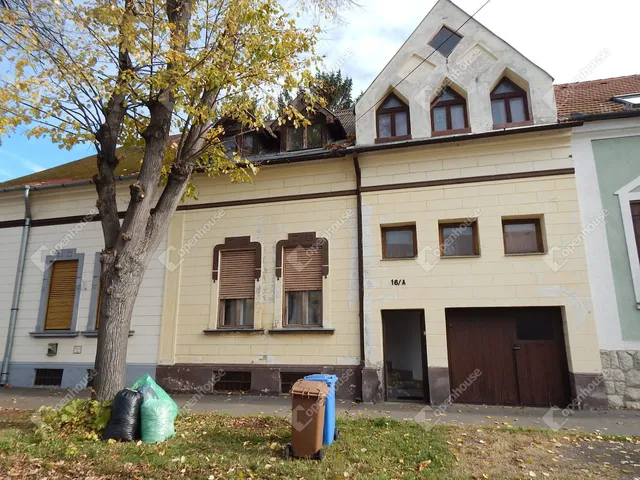 Eladó ház Kaposvár 161 nm