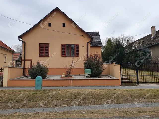 Eladó ház Vése 139 nm