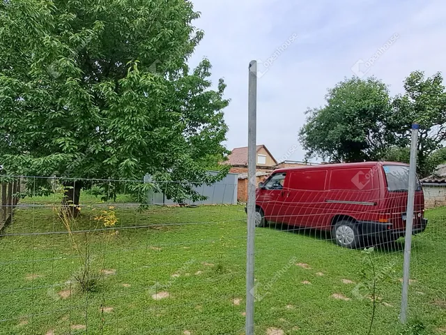 Eladó ház Szászvár 81 nm