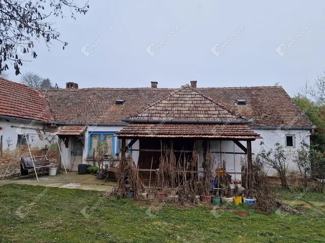 Eladó ház Dombóvár 90 nm