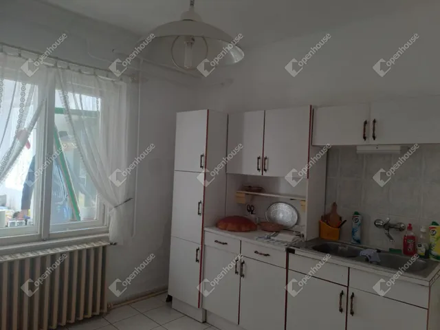 Eladó ház Bikal 136 nm