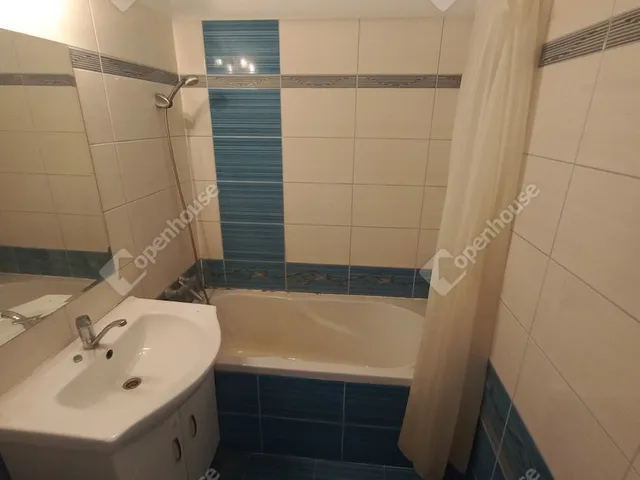 Eladó lakás Dombóvár 77 nm