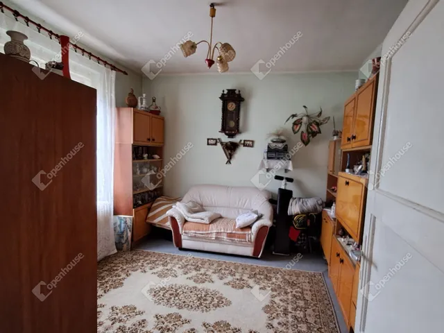 Eladó ház Szászvár 81 nm