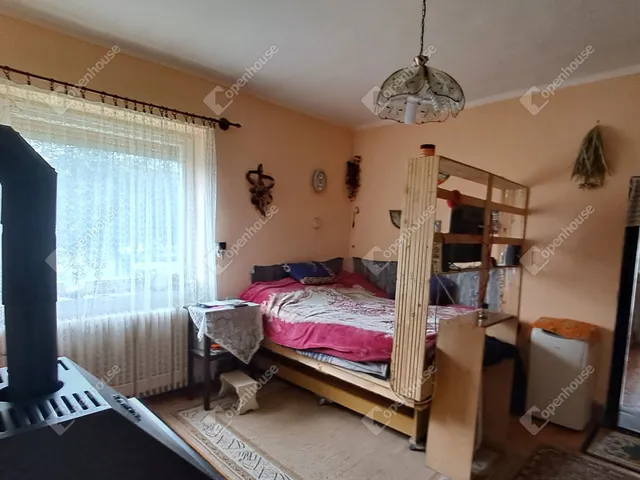 Eladó ház Szászvár 81 nm