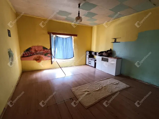 Eladó ház Szenyér 67 nm