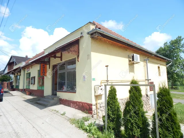 Eladó kereskedelmi és ipari ingatlan Szentgáloskér 100 nm