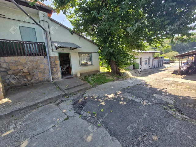 Eladó ház Sántos 80 nm