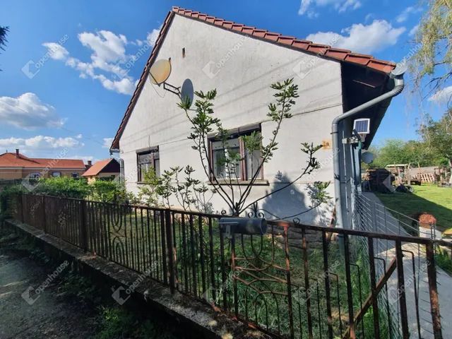 Eladó ház Lad 112 nm