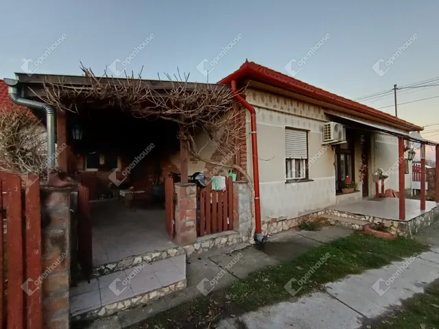 Eladó ház Kadarkút 115 nm