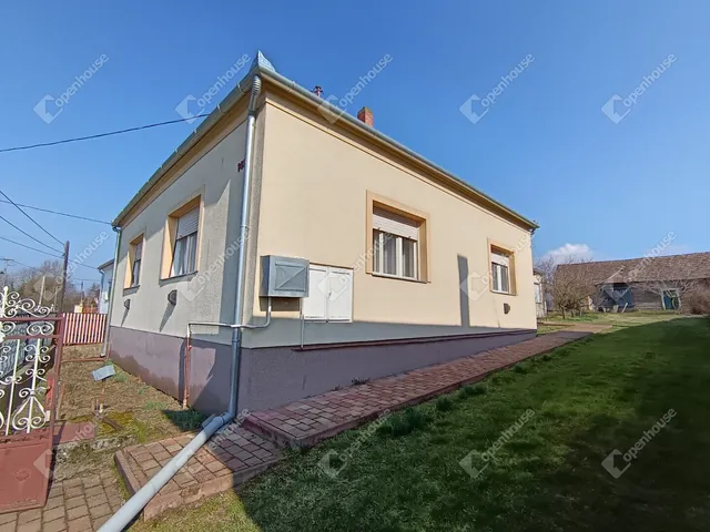 Eladó ház Berzence 140 nm